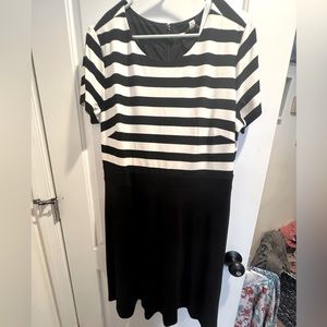 Women’s Dress Loft Plus Dress Striped Size 16